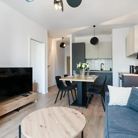 Bukowska 18 With Balcony Mtp By Renters 波兹南